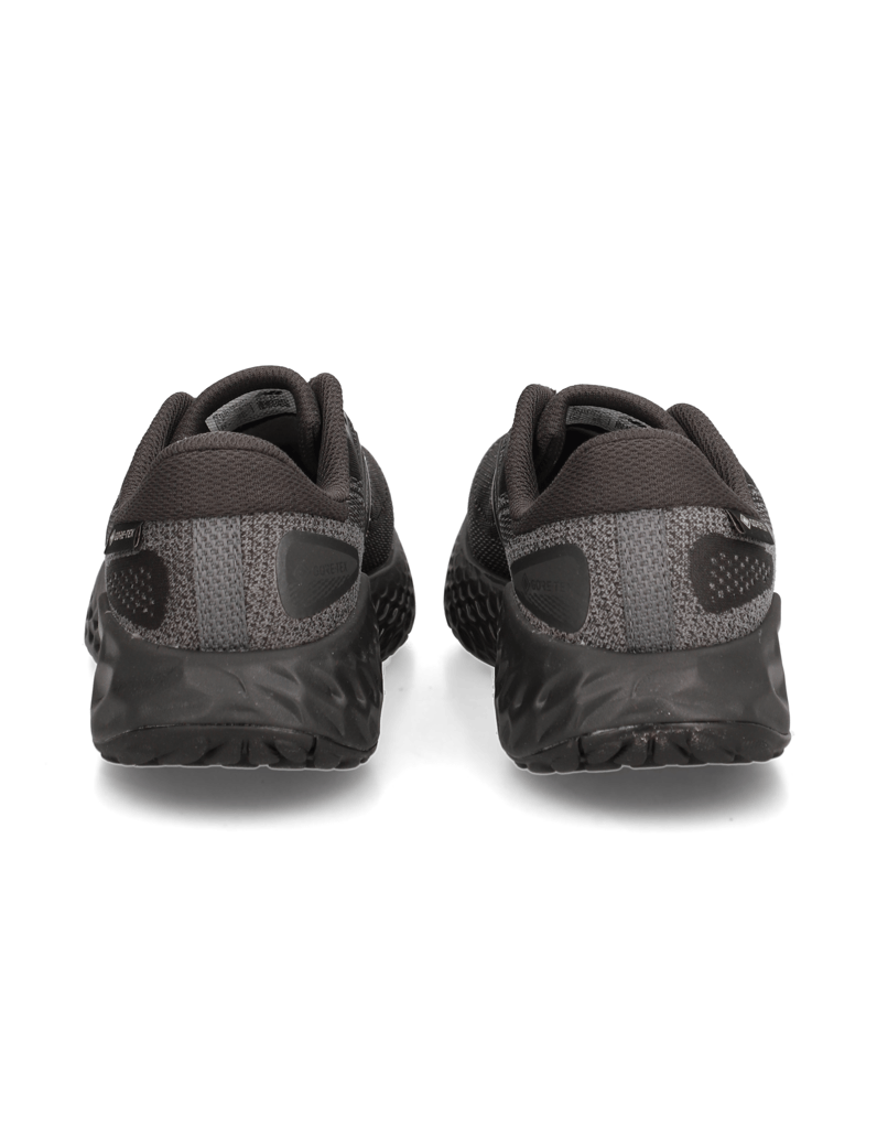 New-Balance-FRESH-FOAM-X-EVOZ-GORE-TEX-črna