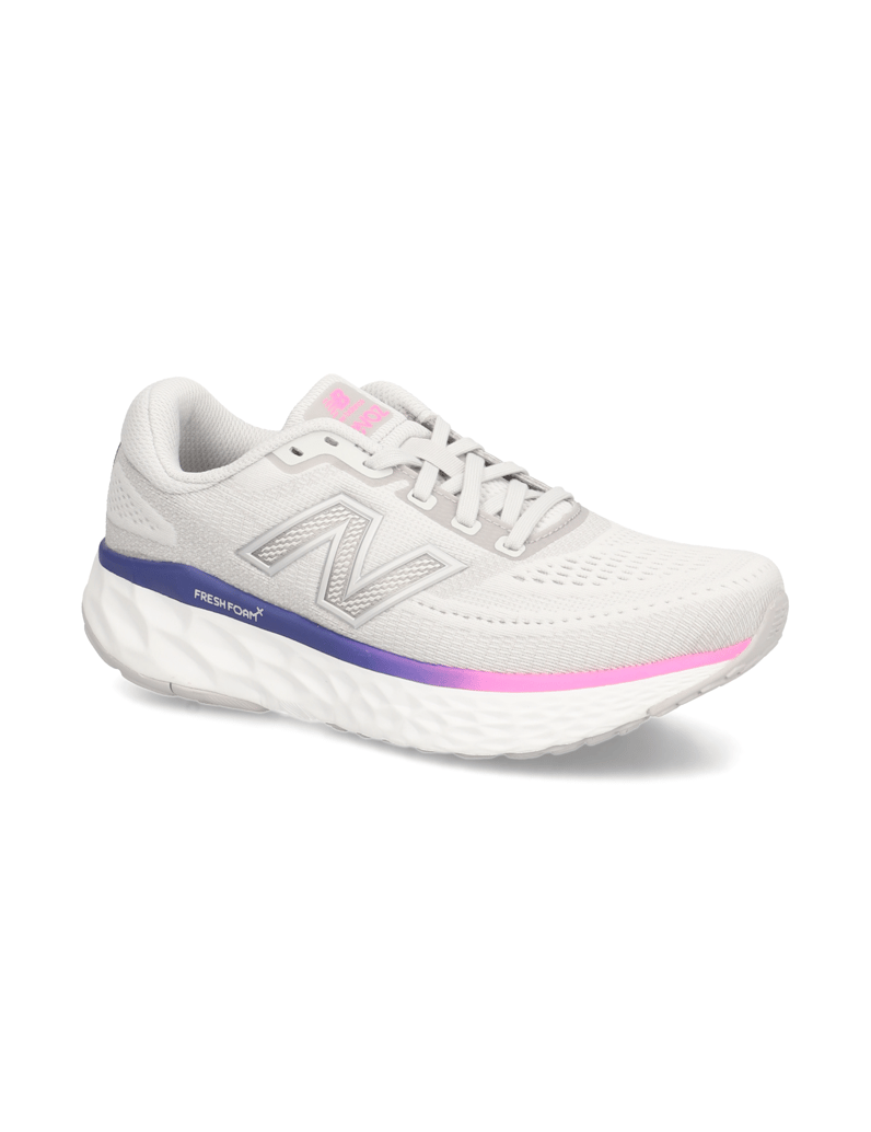 New-Balance-FRESH-FOAM-X-EVOZ-V4-šedá