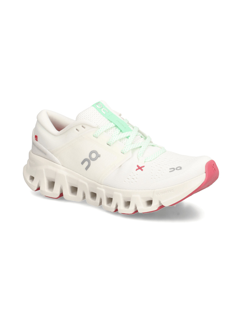 On-Cloud-X-5-bela