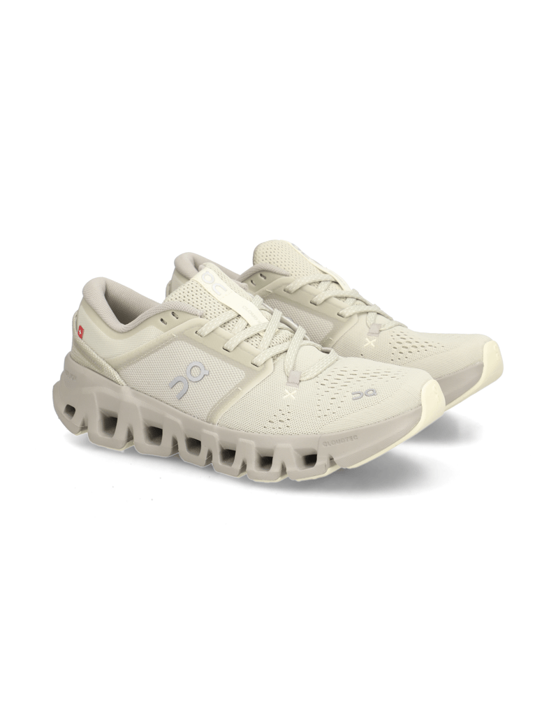 On-Cloud-X-5-bela