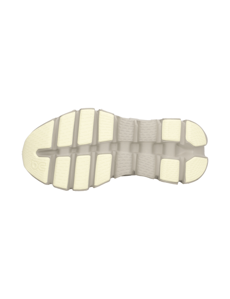 On-Cloud-X-5-bela