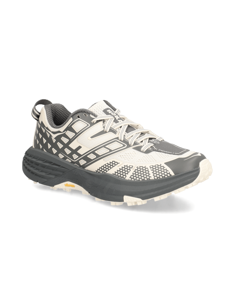 HOKA-Speedgoat-2-bež