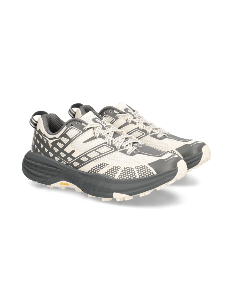 HOKA-Speedgoat-2-bež