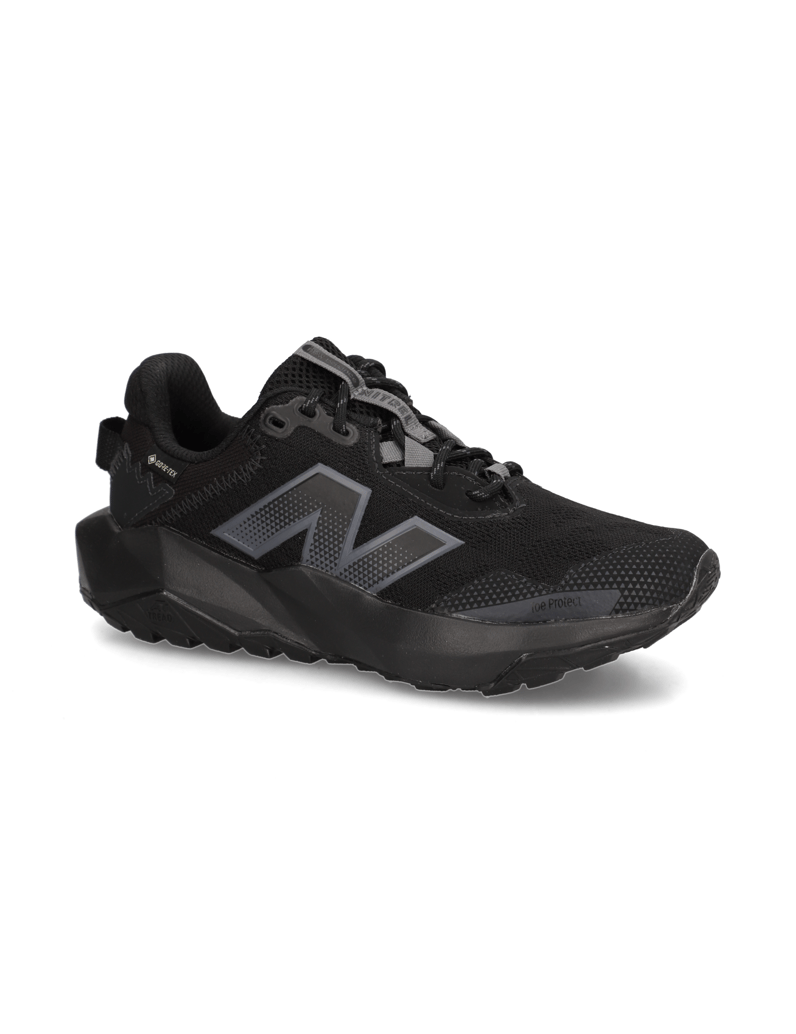 New-Balance-DYNASOFTNITRELV6-GTX-čierna