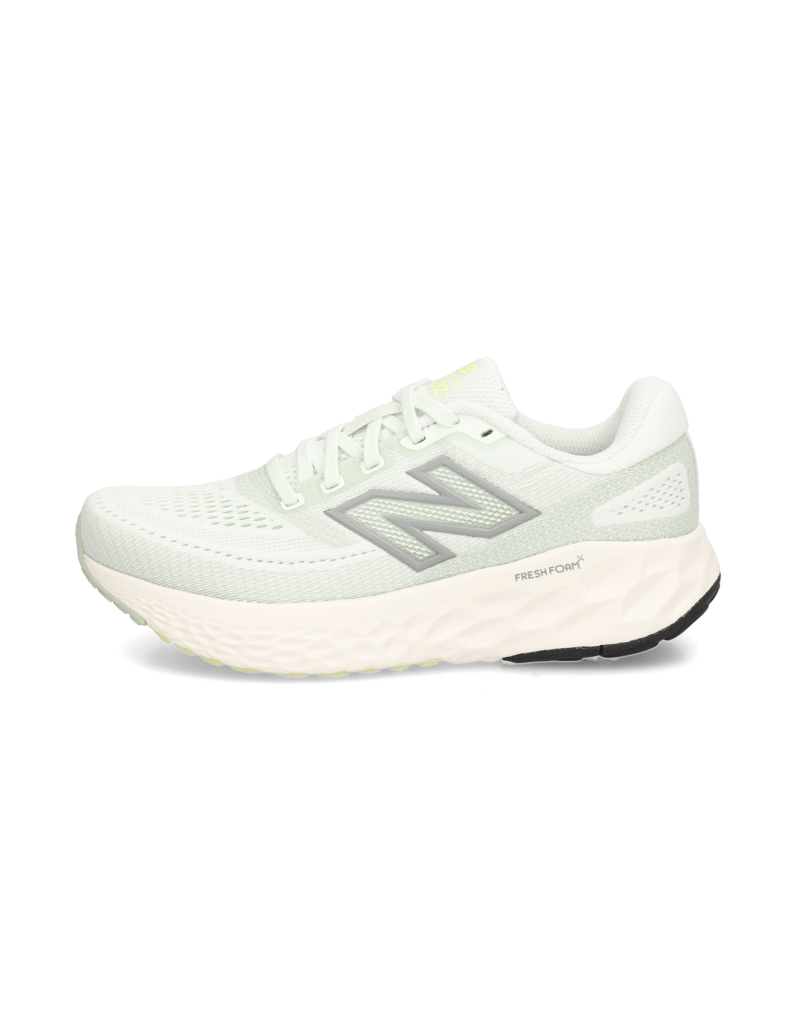 New-Balance-FRESH-FOAM-X-EVOZ-V4-schwarz