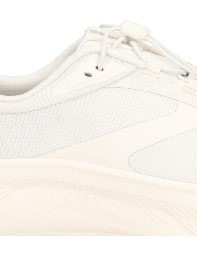 HOKA-TRANSPORT-2-weiss