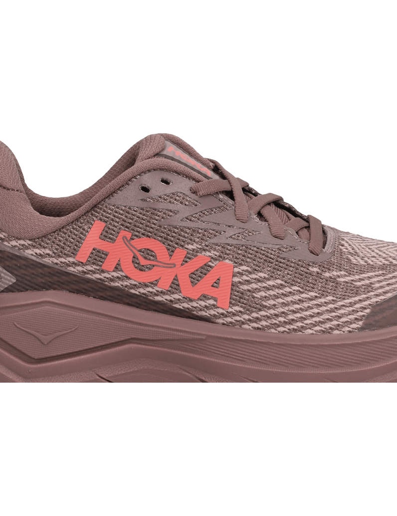 HOKA-CHALLENGER-8-GTX-grau