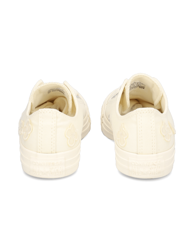 Converse-CHUCK-TAYLOR-ALL-STAR