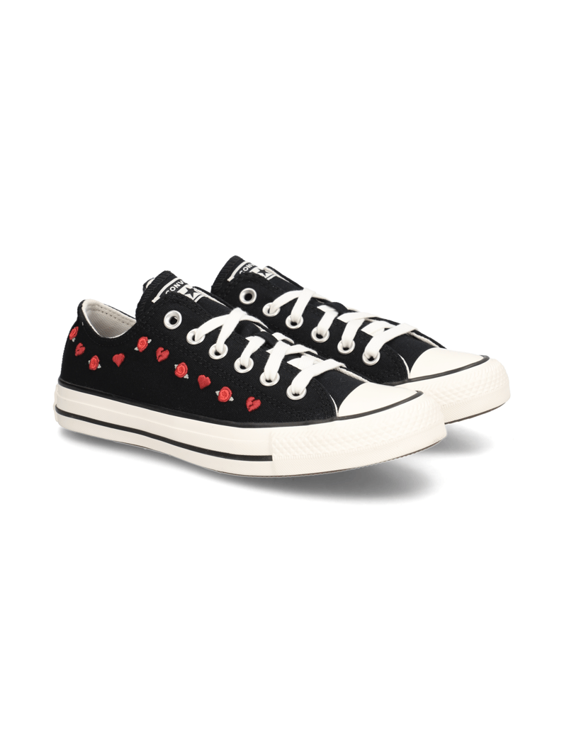 Converse-CHUCK-TAYLOR-ALL-STAR-čierna