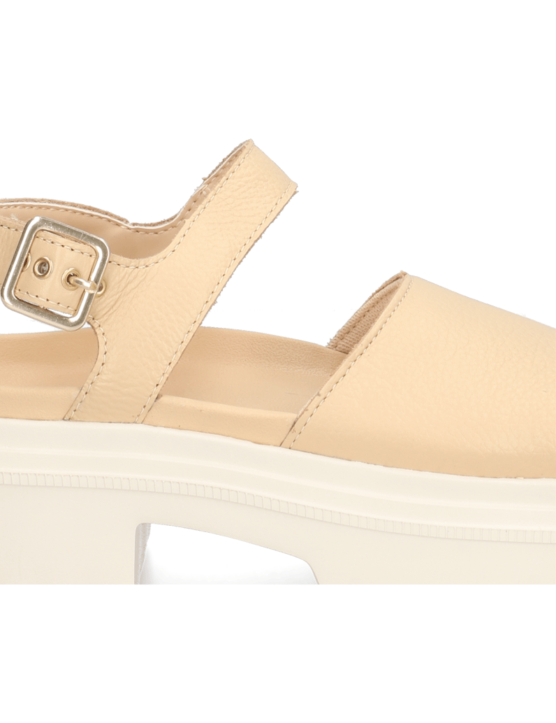 Converse-CTAS-LUGGED-HEEL-černá