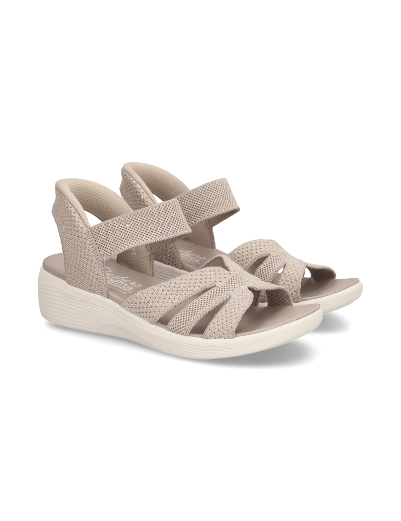 Skechers-Arya-čierna