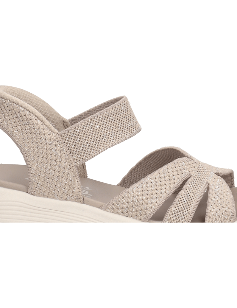 Skechers-Arya-čierna