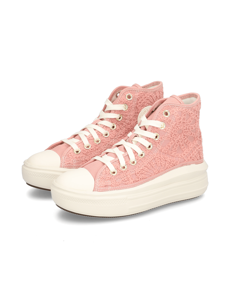 Converse-CHUCK-TAYLOR-ALL-STAR-MOVE