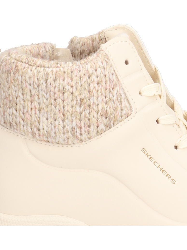 Skechers-superge-srednje-višine-črna