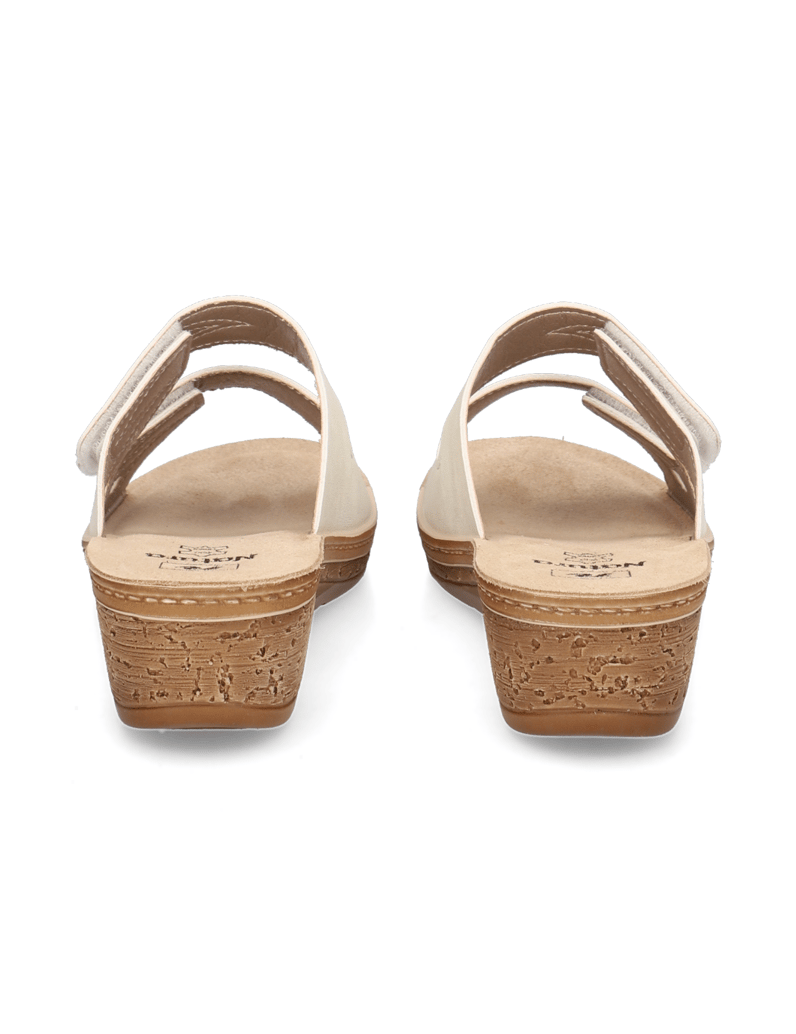 Natura-imitacija-usnja-natikači-bela