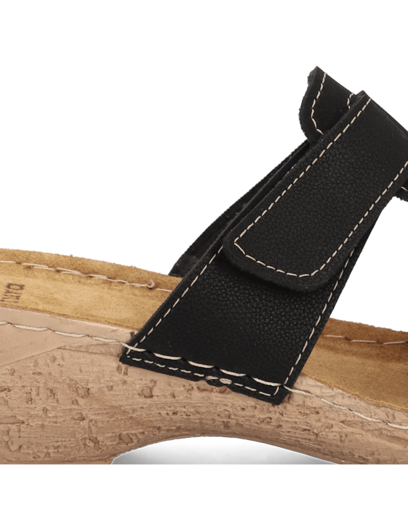 Natura-domácí-obuv-černá