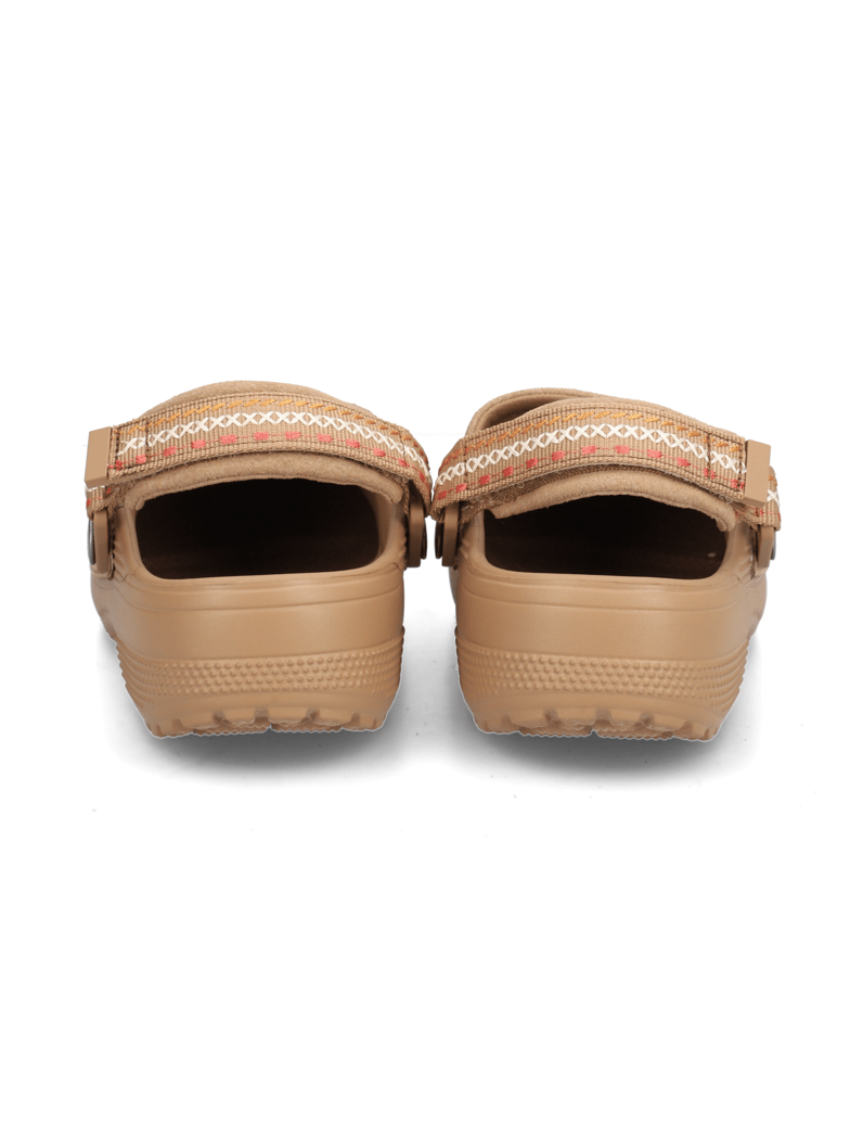 Crocs-CRAFTED-VEGAN-SUEDE-STICH-zelená