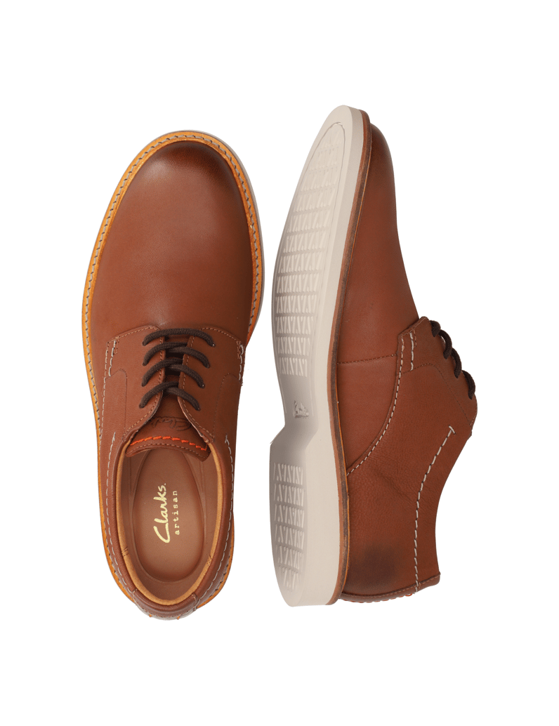 Clarks-Atticus-LTLace-schwarz