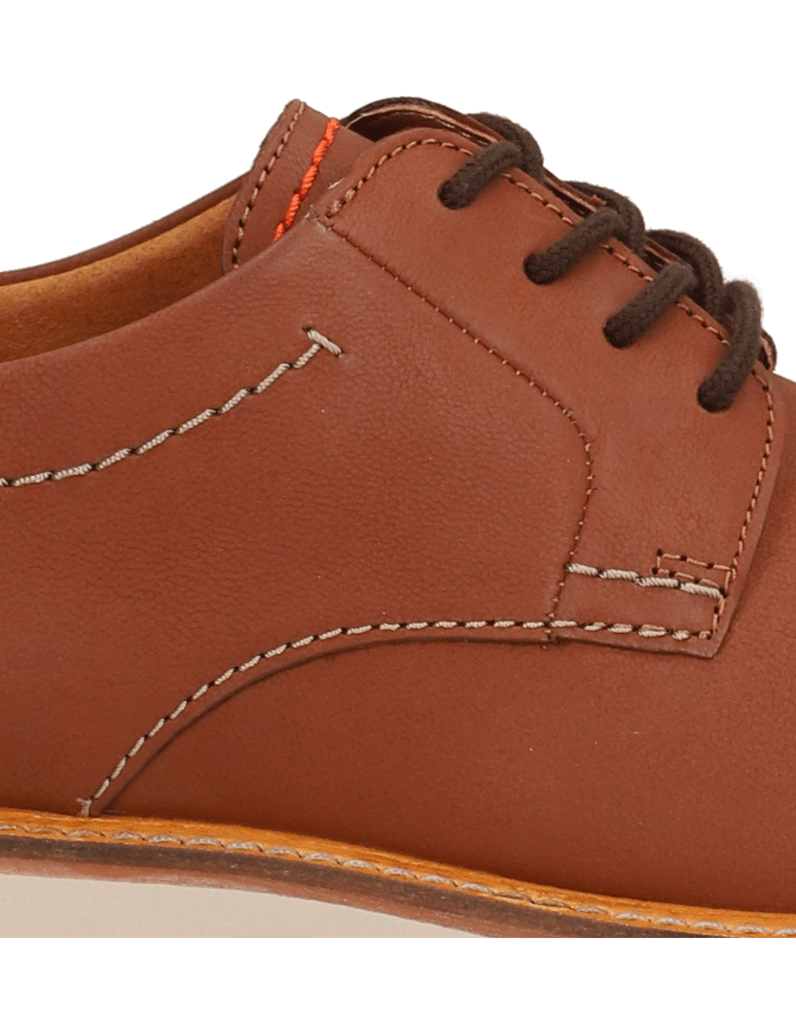 Clarks-Atticus-LTLace-schwarz