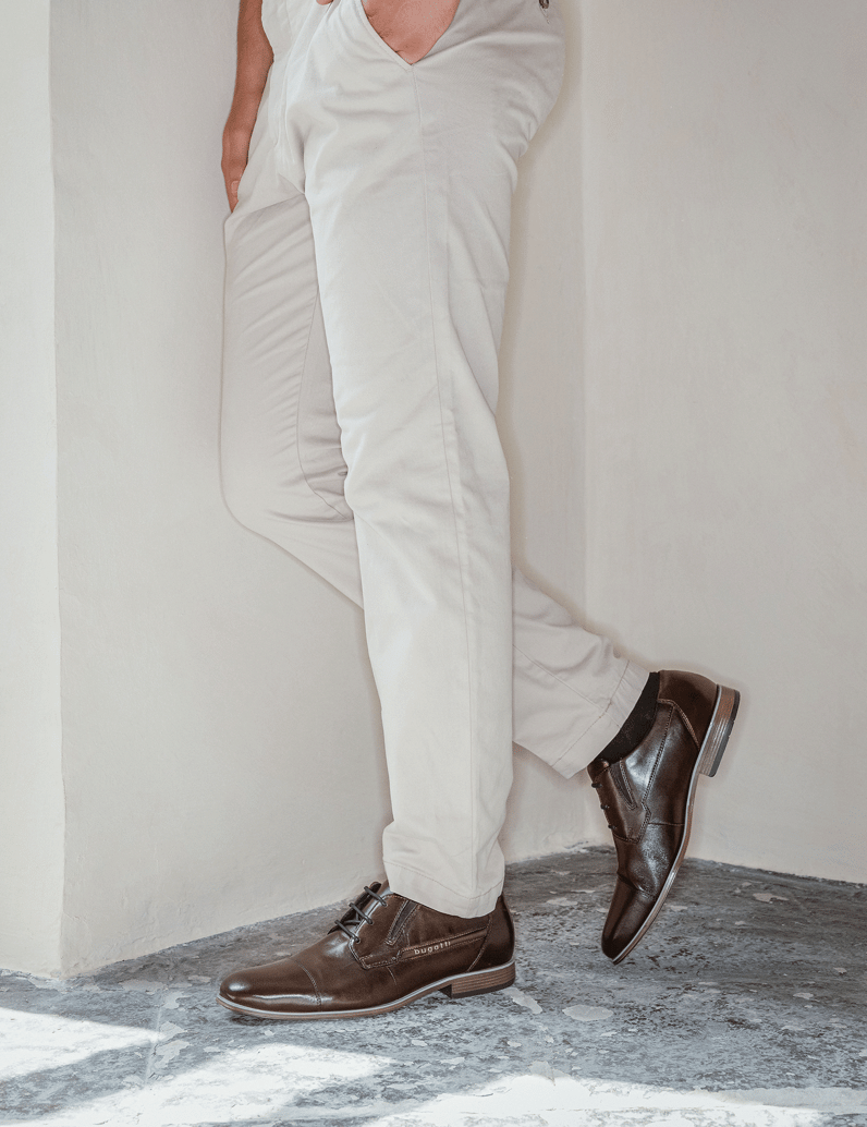 BUGATTI-elegantné-poltopánky-čierna