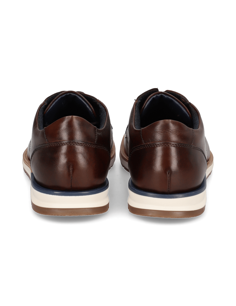 Pat-Calvin-čevlji-na-vezalke