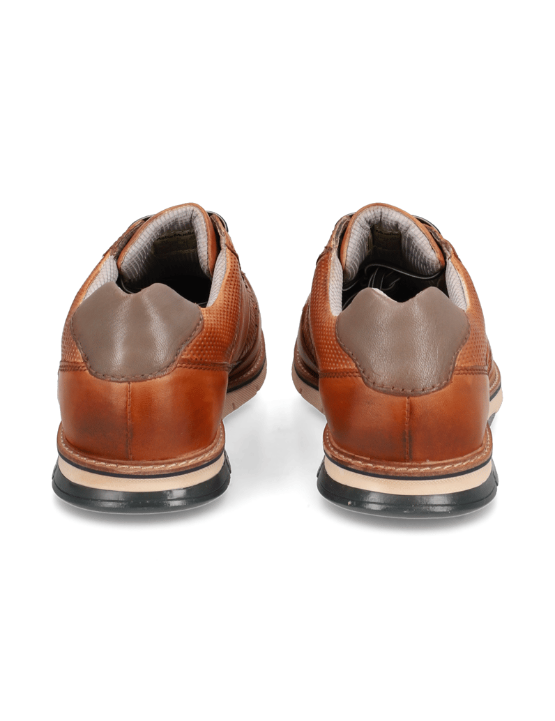 BUGATTI-Elegantní-polobotky