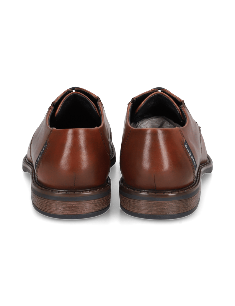 BUGATTI-elegantná-šnurovacia-obuv-koňaková