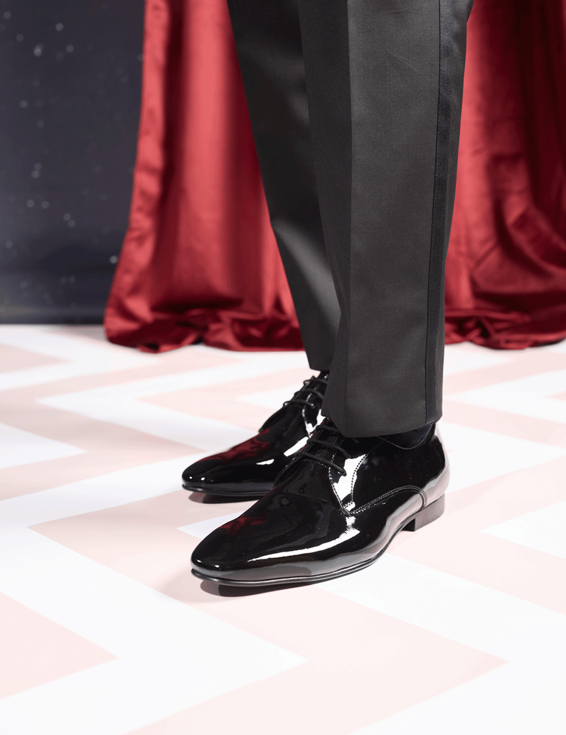 Lazzarini-šnurovacia-obuv-čierna