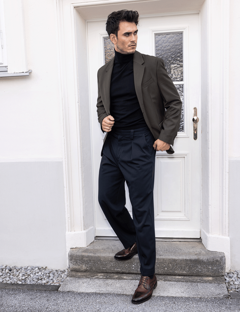 Lazzarini-gladko-usnje-čevlji-na-vezalke-črna