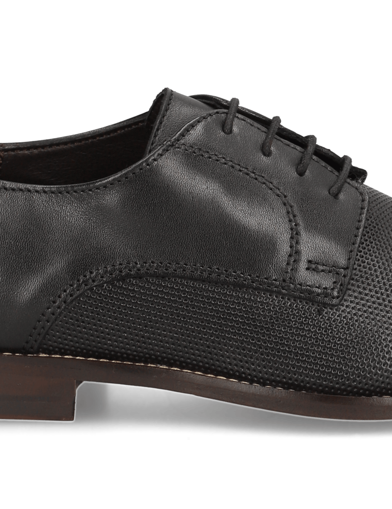 Lazzarini-gladko-usnje-čevlji-na-vezalke-črna