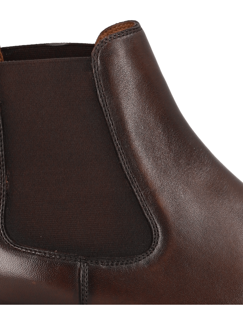 Lazzarini-Glattleder-Chelsea