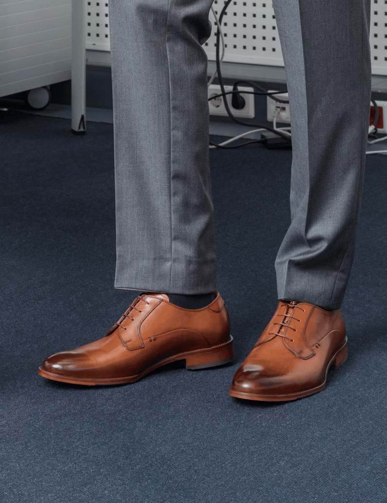 D.H.Pollak-Schnürer-elegant-schwarz