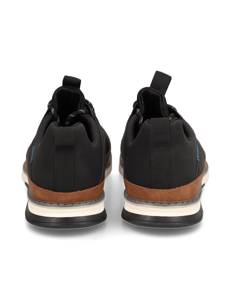 BUGATTI-elegantné-poltopánky