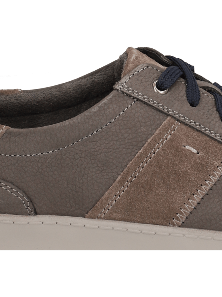 Master-Class-Nubukleder-Schnürer