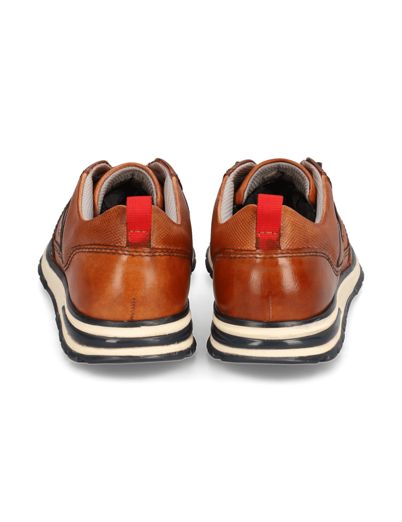 BUGATTI-športni-čevlji-na-vezalke