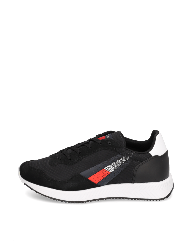 Tommy-Hilfiger-TRACK-CLEAT