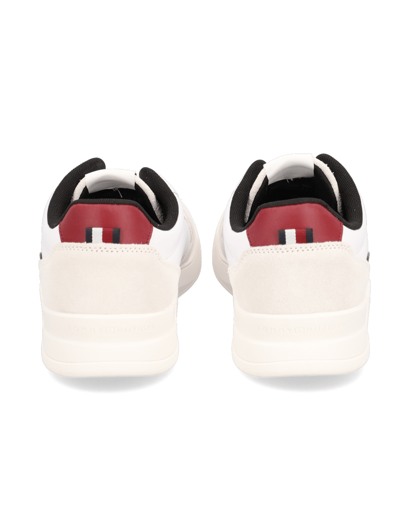 Tommy-Hilfiger-ELEVATED-CUPSOLE-LTH-MIX-črna