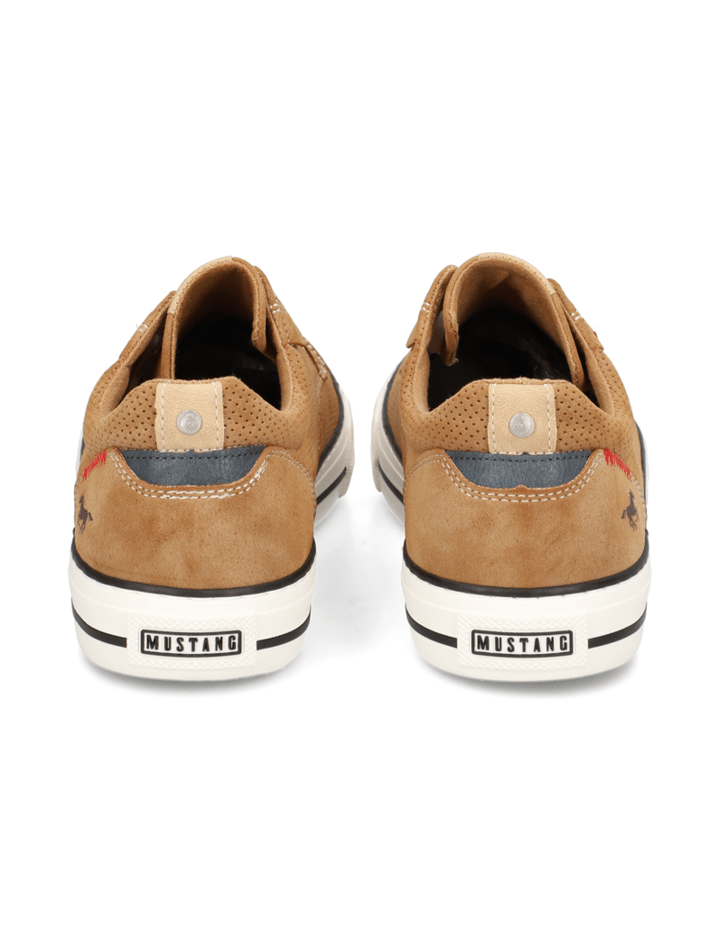 Mustang-Športová-šnurovacia-obuv