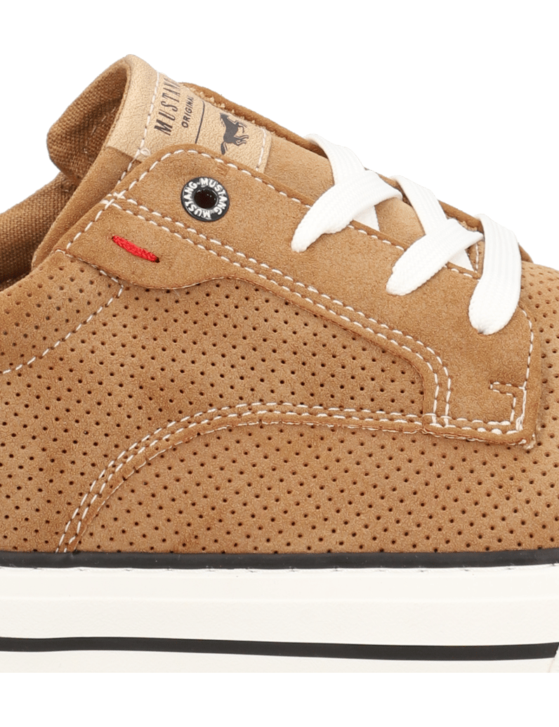 Mustang-Športová-šnurovacia-obuv