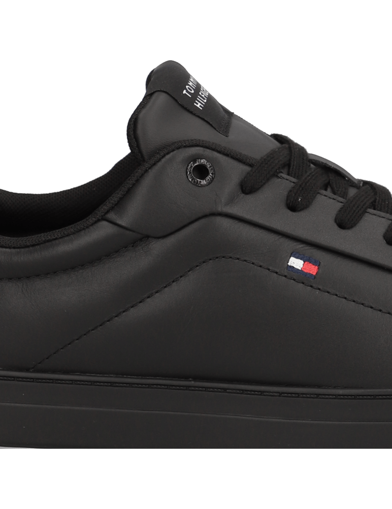 Tommy-Hilfiger-ICON-COURT-LTH-FLAG-ESS-schwarz