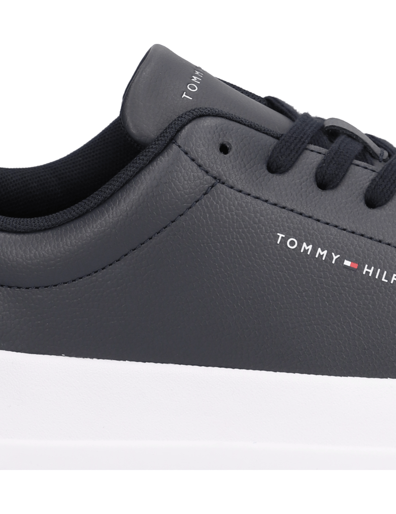 Tommy-Hilfiger-TH-COURT-LTH-DETAIL-ESS-weiss
