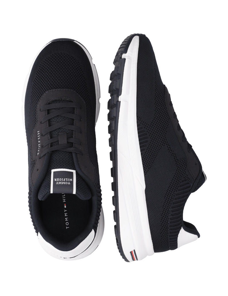 Tommy-Hilfiger-tenisky-čierna