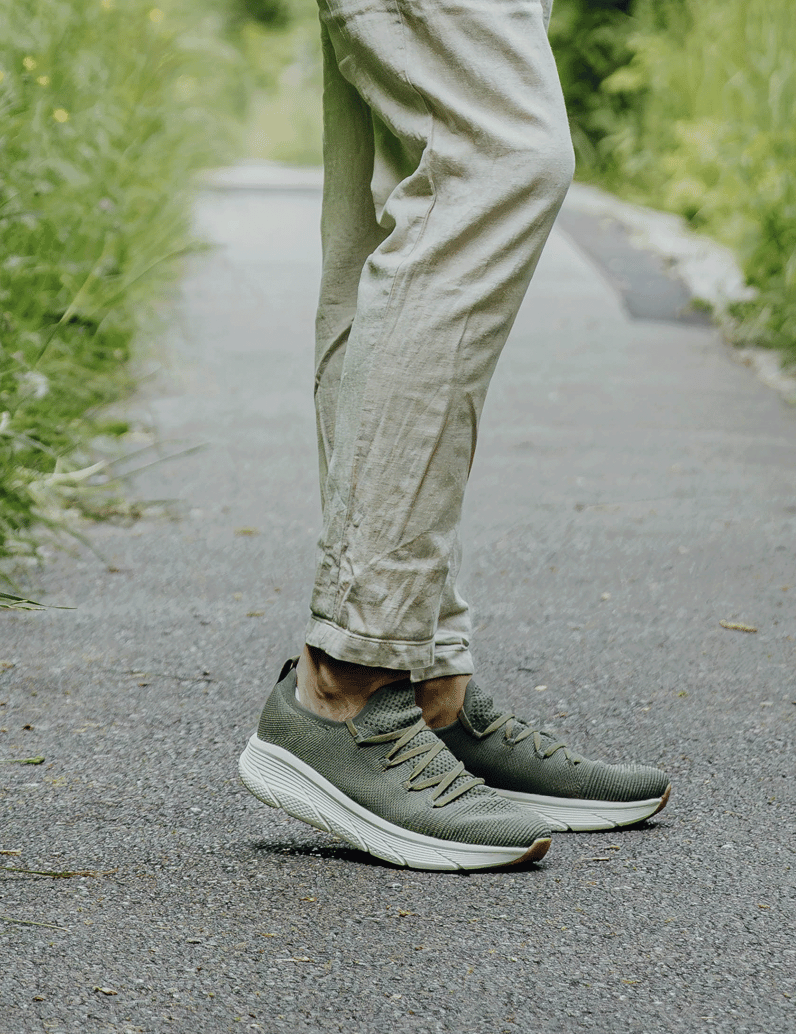 Pat-Calvin-textil-tenisky-černá