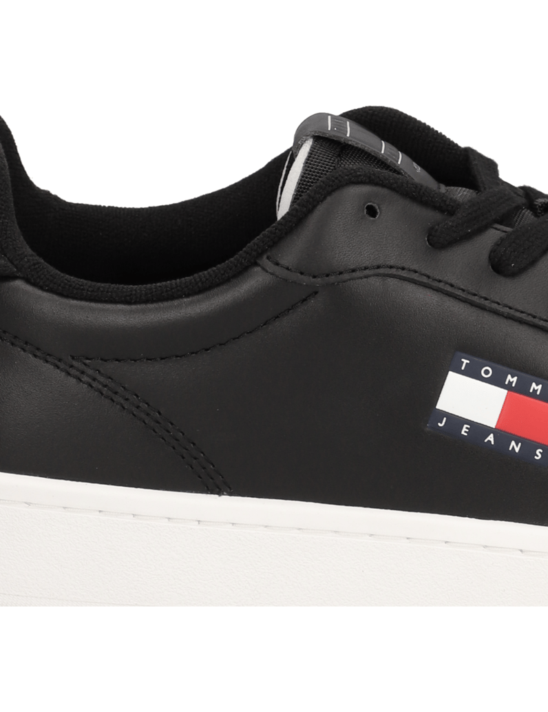 Tommy-Hilfiger-ARCHIVE-'98-schwarz