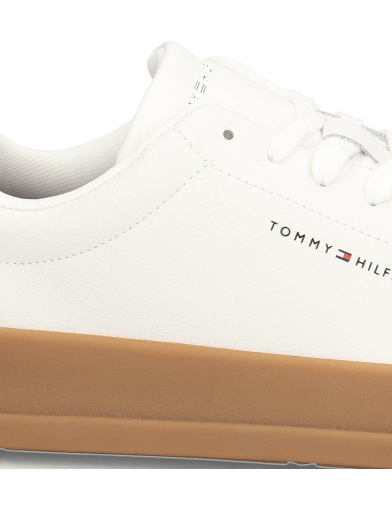 Tommy-Hilfiger-TH-COURT-LTH-DETAIL-ESS-weiss