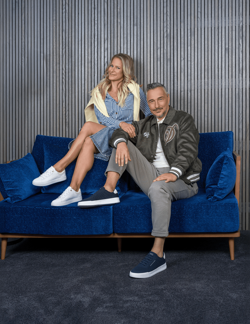 Tommy-Hilfiger-TH-COURT-KNIT-modrá