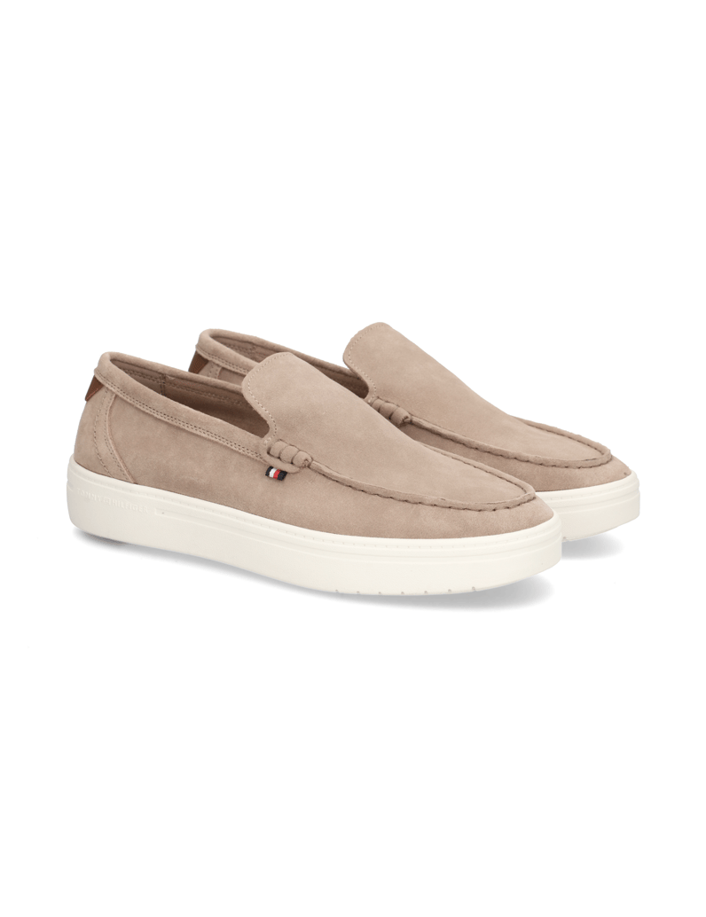 Tommy-Hilfiger-MODERN-LIGHT-HYBRIDSUEDE-LOAFER-beige