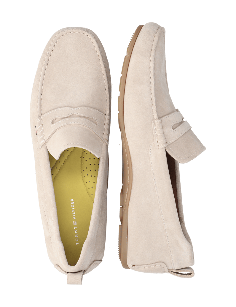 Tommy-Hilfiger-CORE-HILFIEGR-SUEDE-DRIVER-bež