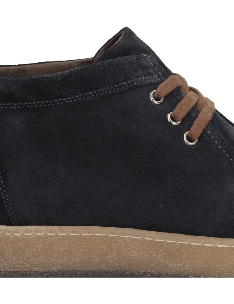 Pat-Calvin-Boot-braun