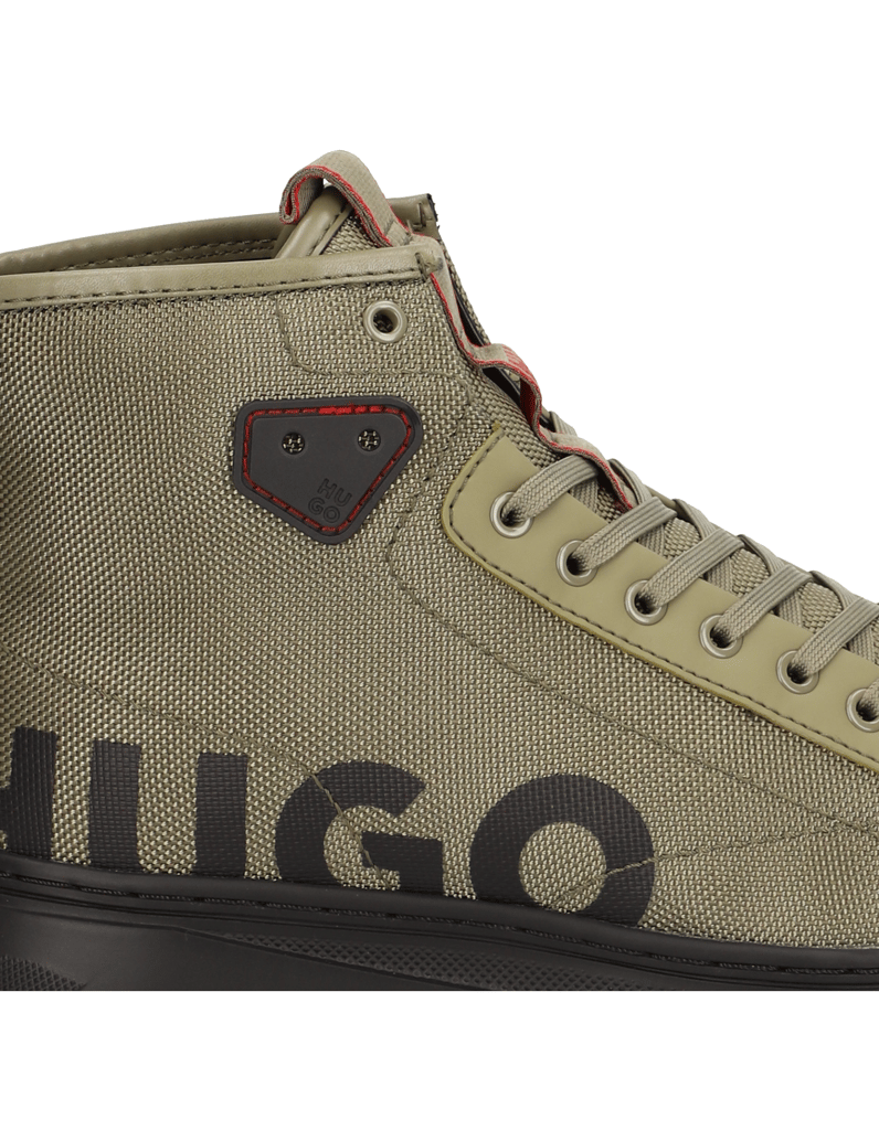 HUGO-Urian_hito_rcyny